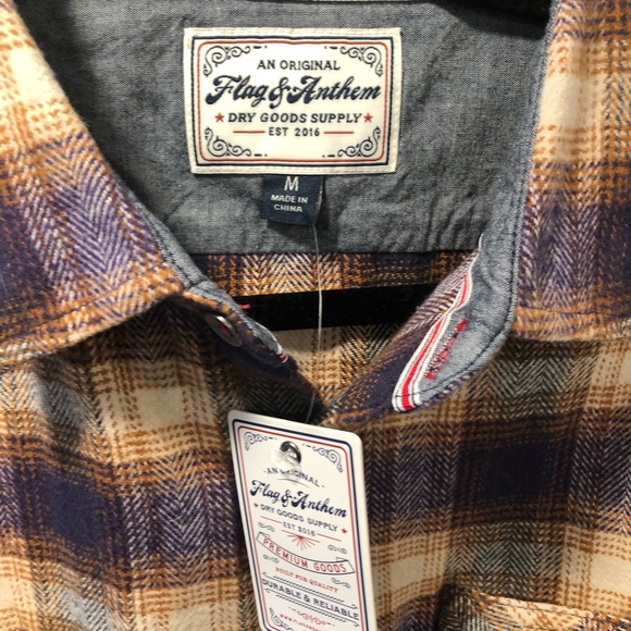 🆕Flag and Anthem Men’s Flannel Long Sleeve Single Pocket ~ Size Medium - Picture 3 of 7